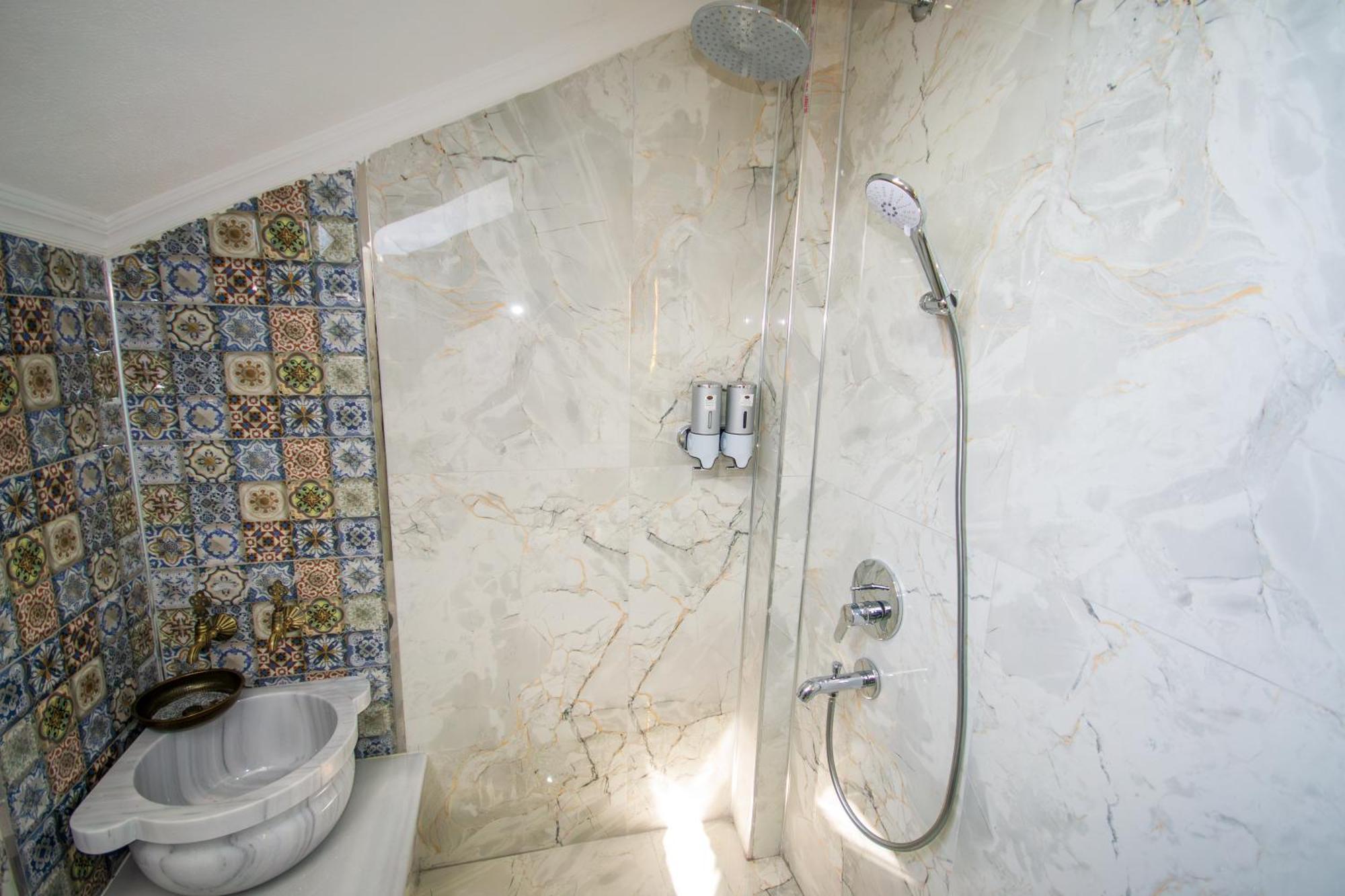 Bera Airport Hotel Arnavutkoy Экстерьер фото